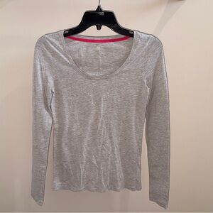 Gray Scoop Neck Long Sleeve Top